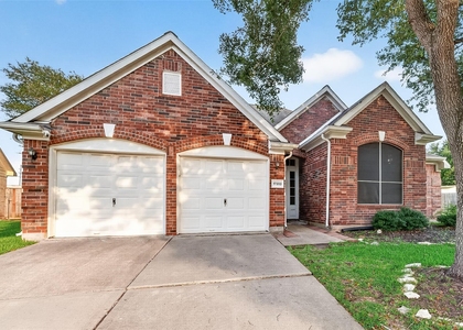 17303 Kenton Crossing Lane - Photo 1