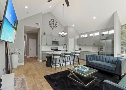 5607 Bacher Street - Photo 1