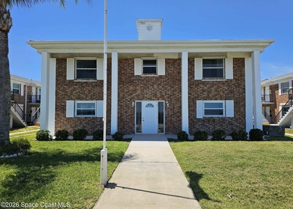 190 E Olmstead Drive - Photo 1