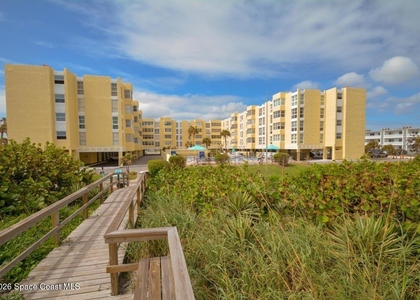 4700 Ocean Beach Boulevard - Photo 1
