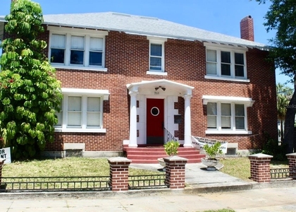 701 W Swann Avenue - Photo 1