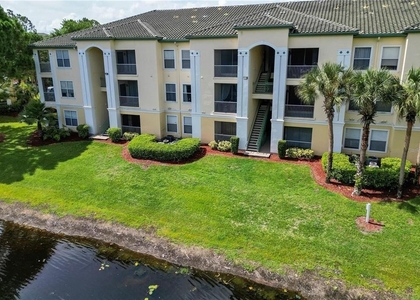 8913 Legacy Court - Photo 1