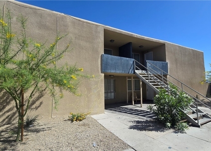 716 N 11th Street - Photo 1
