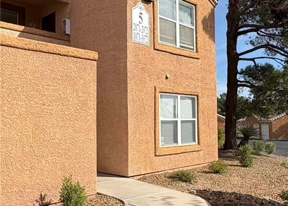 1150 N Buffalo Drive - Photo 1