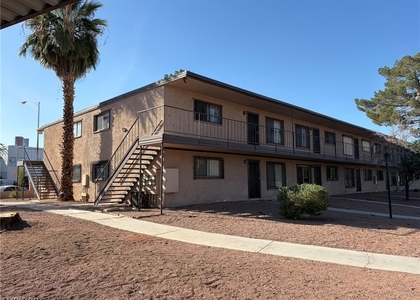 555 S Royal Crest Circle - Photo 1