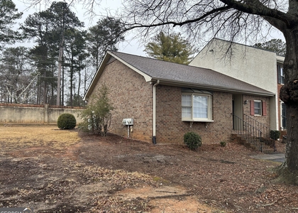250 Cleveland Road - Photo 1