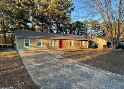 499 Oak Way - Photo 1