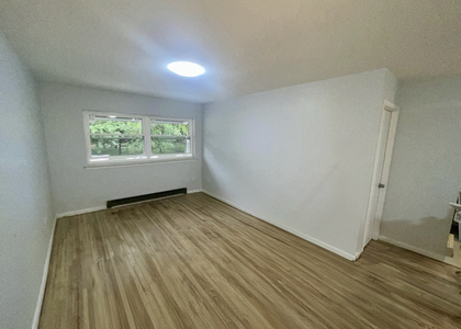 1685 Watson Avenue - Photo 1