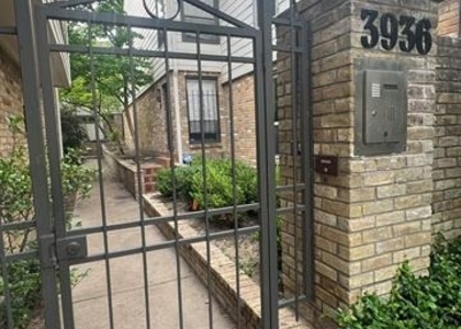 3936 Travis - Photo 1