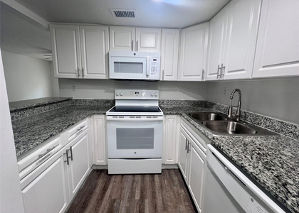 17350 Nw 68th Avenue - Photo 1