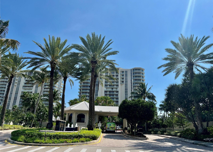 6001 N Ocean Drive - Photo 1
