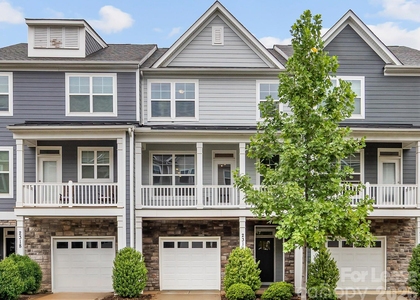 2314 Creekmere Lane - Photo 1