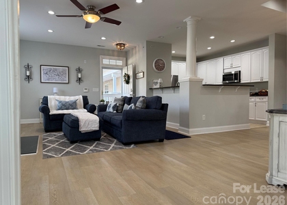 9033 Rosalyn Glen Road - Photo 1