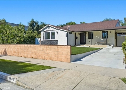 4635 Kraft Avenue - Photo 1