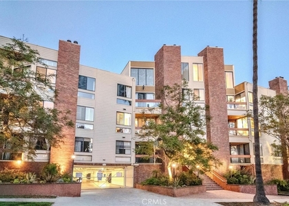 750 S Bundy Drive - Photo 1