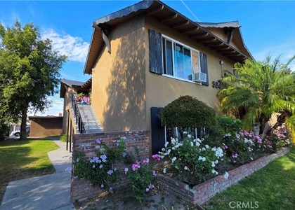 8641 Cerritos - Photo 1