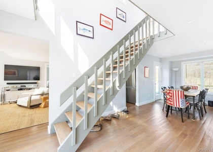23 Landing Lane - Photo 1