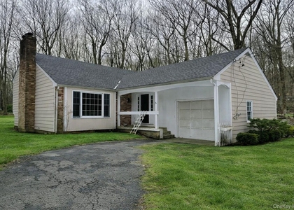 4 Briggs Lane - Photo 1
