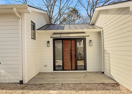 12 Hudson River Lane - Photo 1