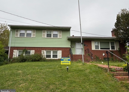 1744 Great Falls Street - Photo 1