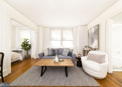2100 Walnut Street - Photo 1