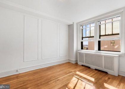 2100 Walnut Street - Photo 1