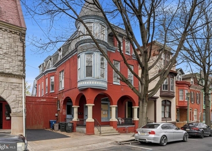 112 N 11th Street - Photo 1