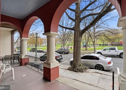 112 N 11th Street - Photo 1