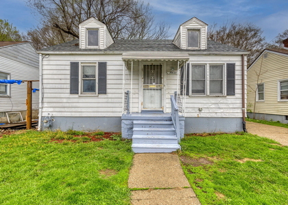 19435 Mccormick Street - Photo 1