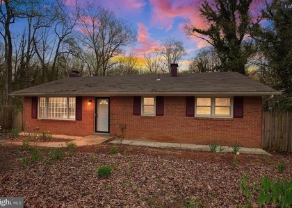 8512 Rose Marie Drive - Photo 1