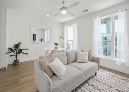 1701 Simond Ave - Photo 1