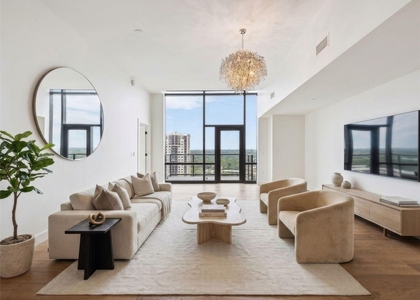 70 Rainey St - Photo 1