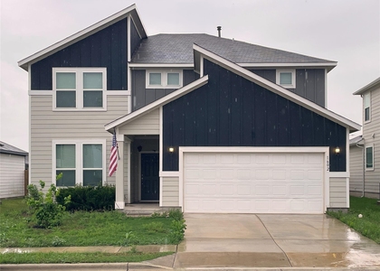 1602 Jacey Way - Photo 1