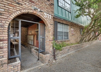 311 E 31st St - Photo 1