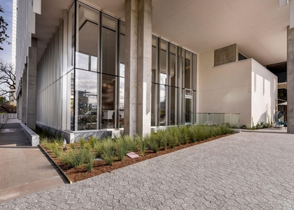 301 West Ave - Photo 1