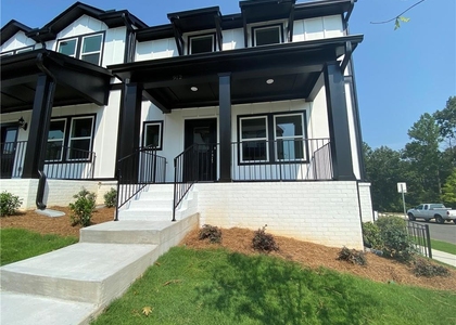 912 Sweetwater Grove - Photo 1