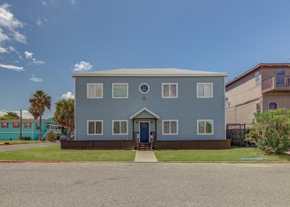 1017 11th Street - Photo 1