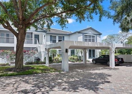 818 Tanbark Drive - Photo 1