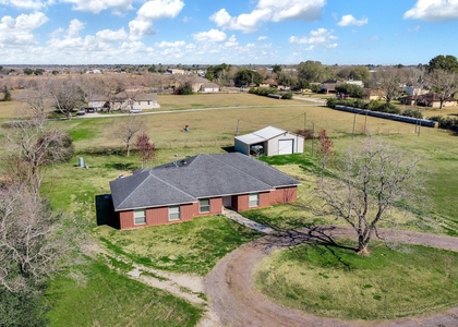 15815 Merle Road - Photo 1