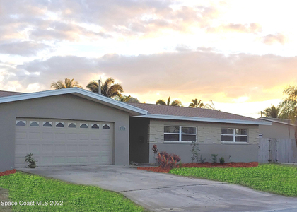 215 Marion Street - Photo 1