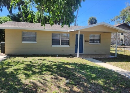 565 3rd Avenue - Photo 1
