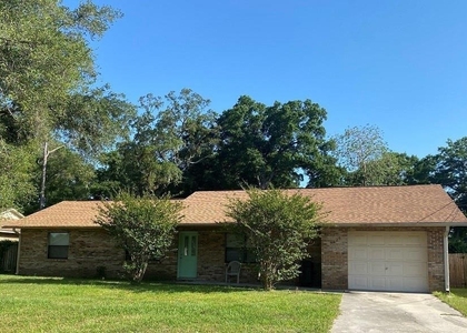 3026 Ne 39 Place - Photo 1
