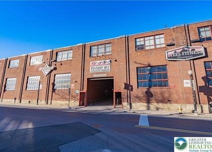 11 W 2nd Street - Photo 1