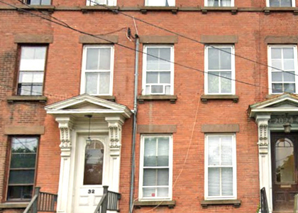 32 Trumbull Street - Photo 1
