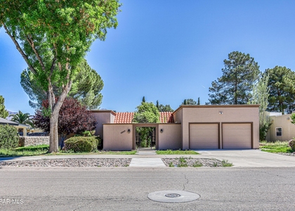 4945 Vista Grande Circle - Photo 1