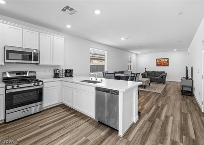 9446 Sequoia Ridge Avenue - Photo 1