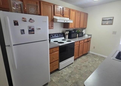 290 N Main Street - Photo 1