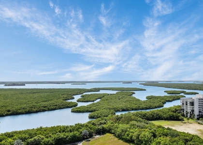 5049 N Hwy A1a - Photo 1