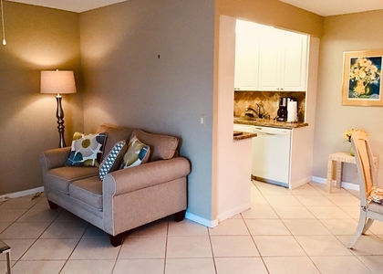 4008 Cornwall A - Photo 1