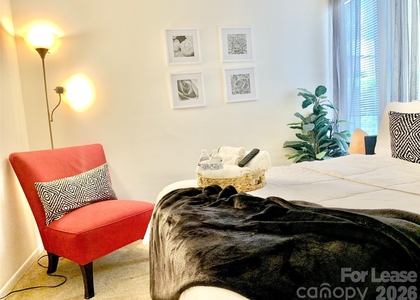 500 Umstead Drive - Photo 1